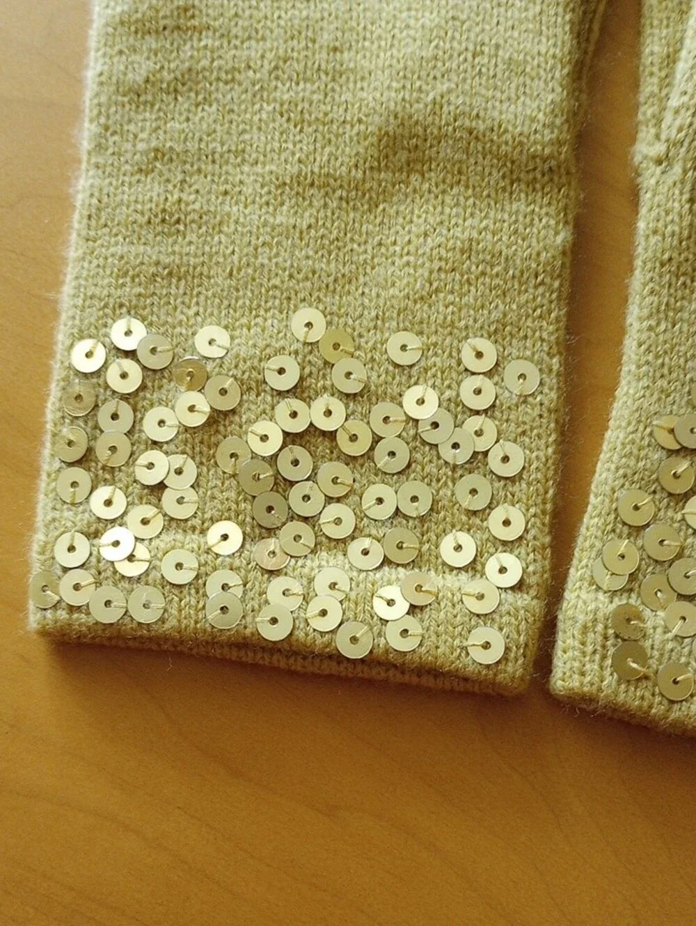 Gold Sequin Knit Women's Gloves